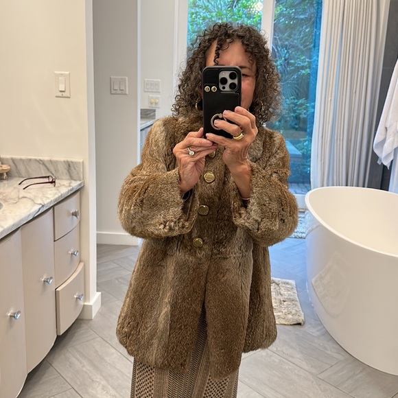 A.P.C fur coat xs feels like rabbit - Picture 9 of 10